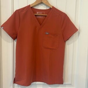 Top & pants, beautiful terracotta FIGS. No stains, no holes, like new :)